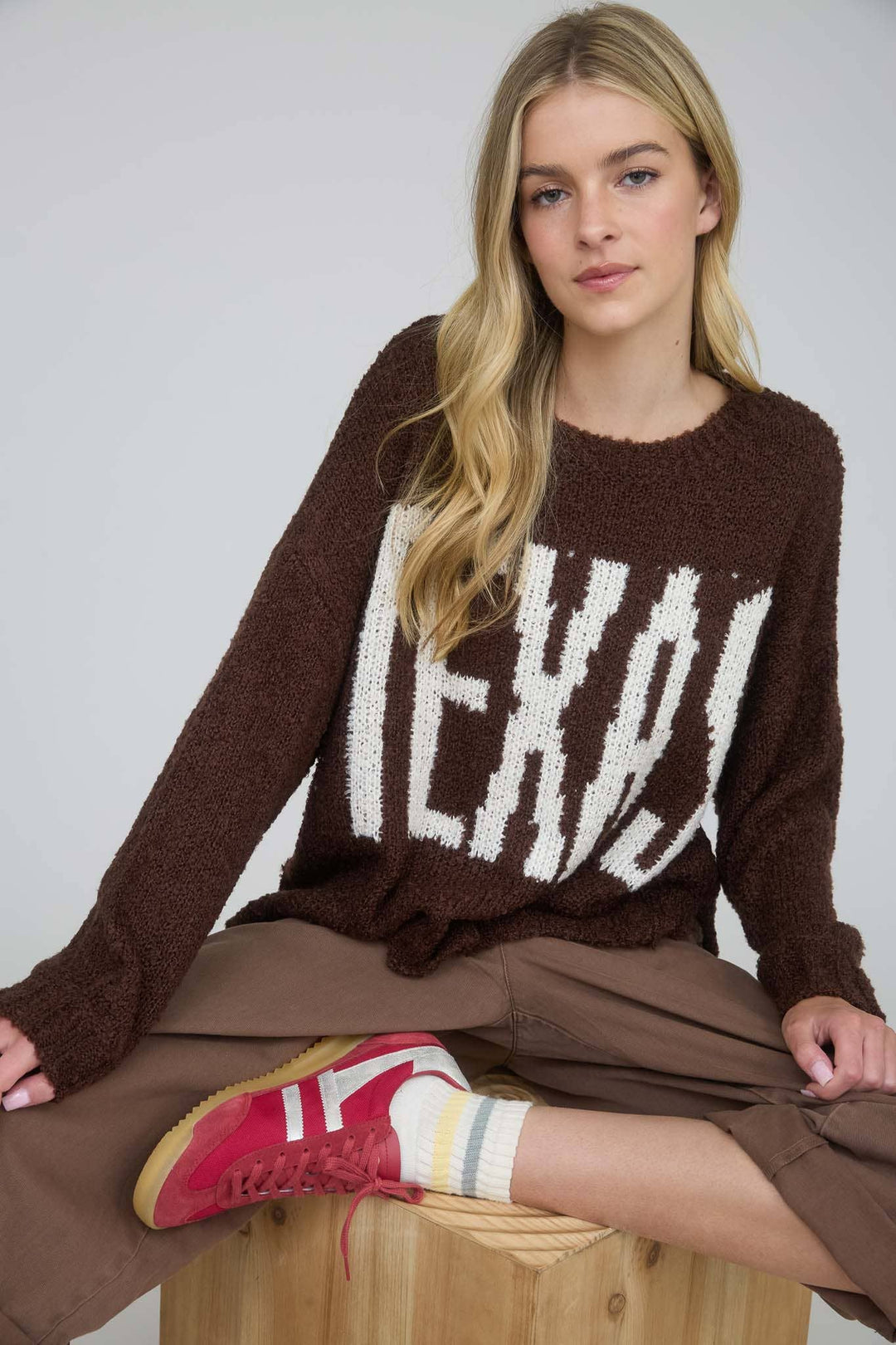 TEXAS CHUNKY KNIT LONG SLEEVE PULLOVER SWEATER