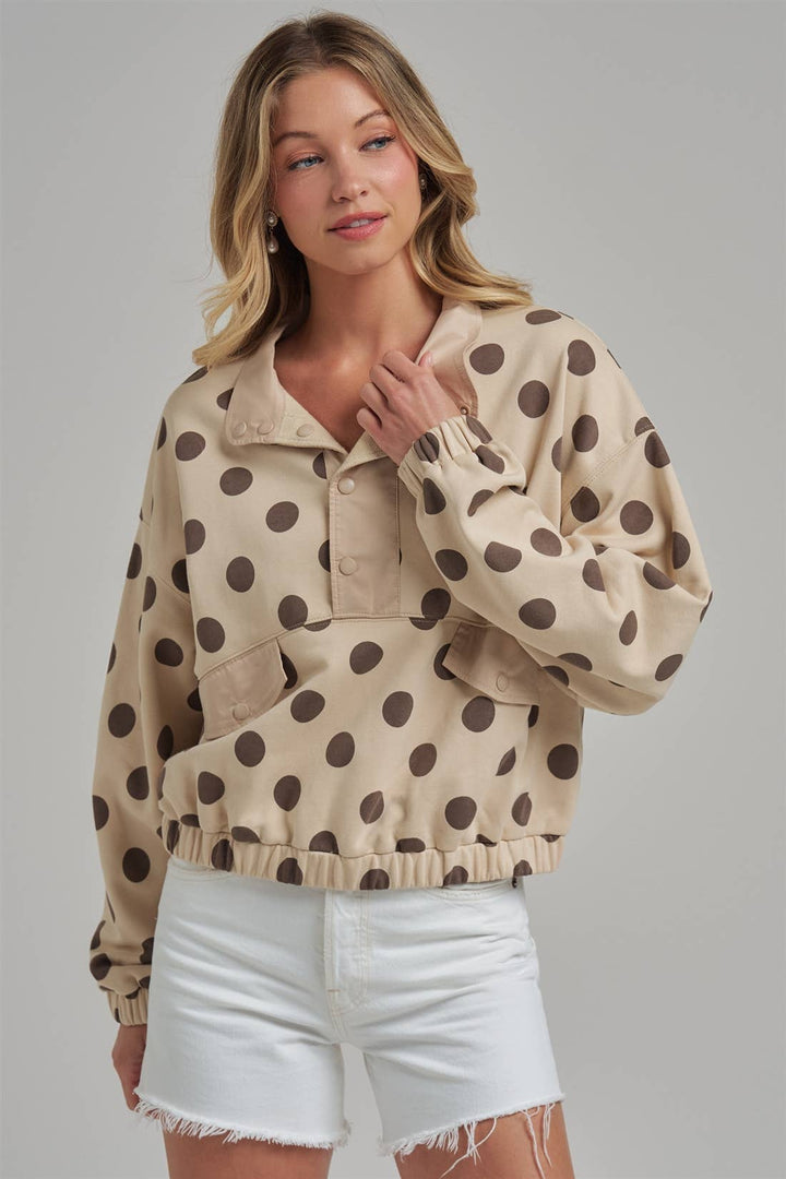 POLKA DOT HALF PLACKET PULLOVER TOP